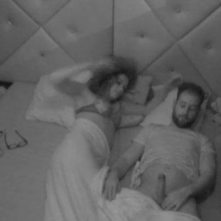 VV Fanni pornó jelenete kép